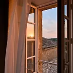 Le Chevalier Bleu Hotel