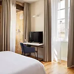 Le Chevalier Bleu Hotel *