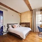 Le Chevalier Bleu Hotel