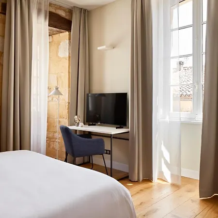 호텔 Le Chevalier Bleu *