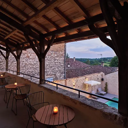 Le Chevalier Bleu Otel Monpazier
