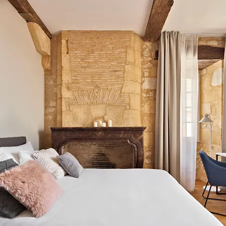 호텔 Le Chevalier Bleu *