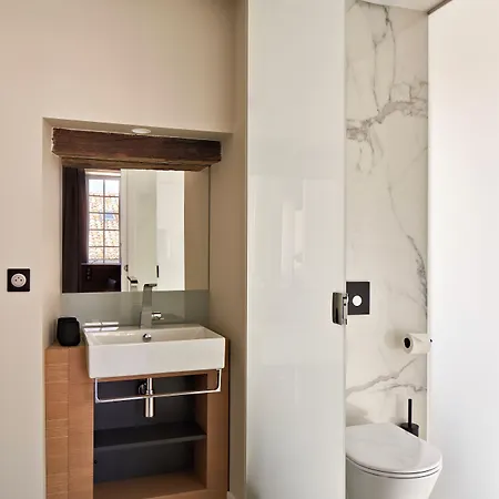 Le Chevalier Bleu 몽파지에