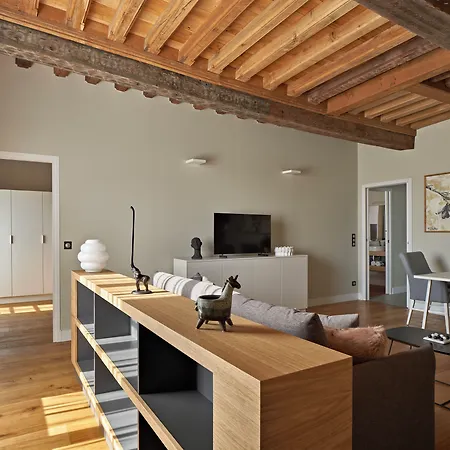 Le Chevalier Bleu 호텔 몽파지에