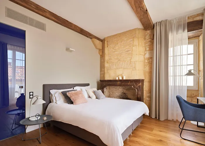 Le Chevalier Bleu Otel